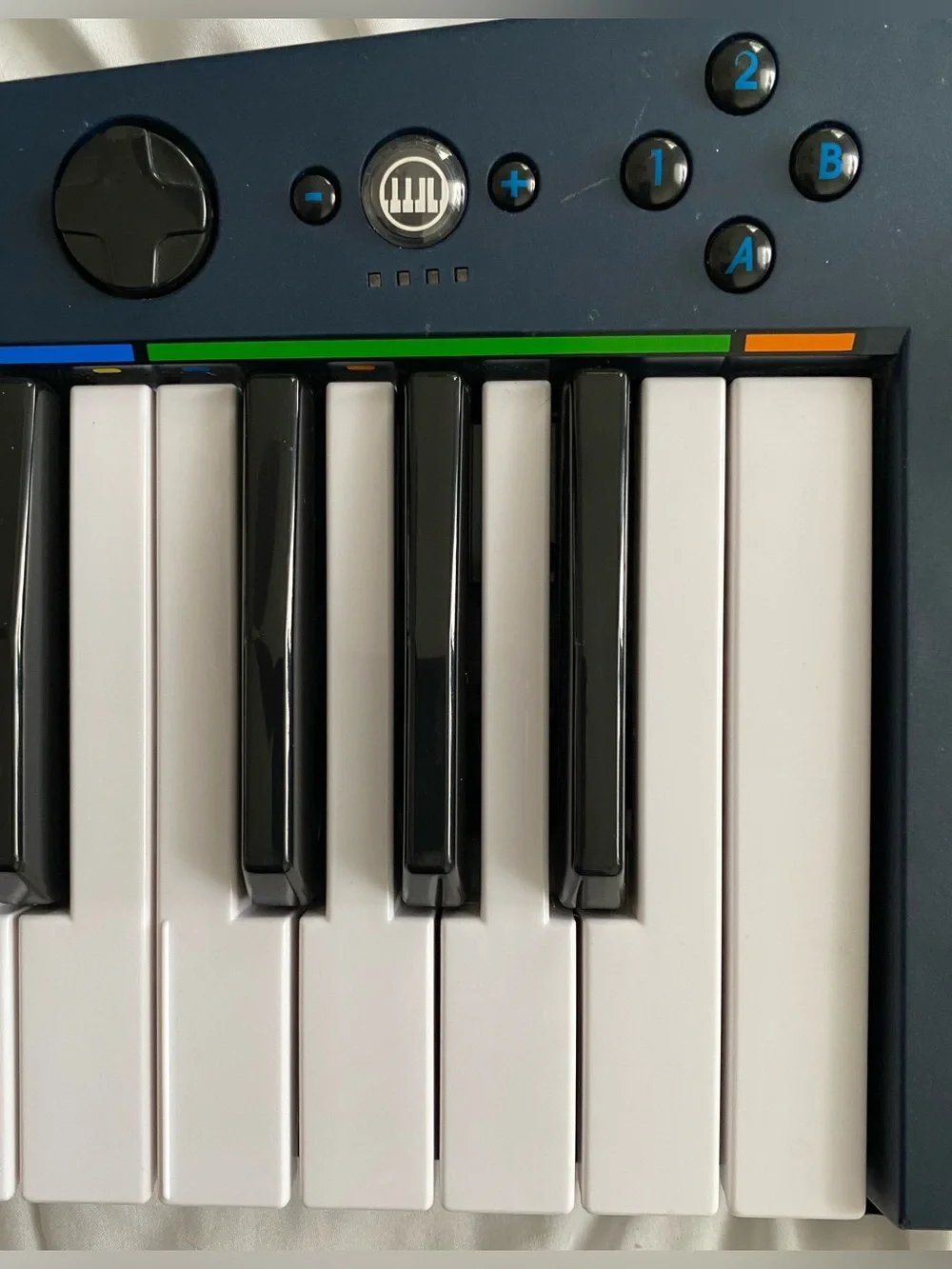 Rock Band 3 Wireless Pro Keyboard Keytar – Mad Catz – Tested & Working
